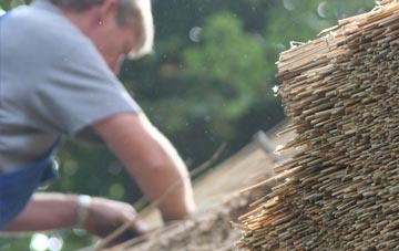 professional Ludham thatchers